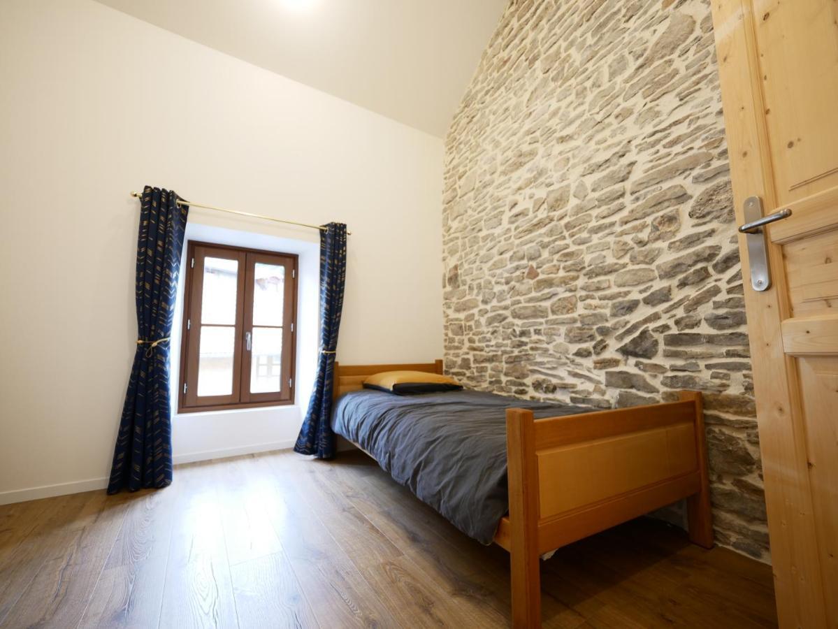 Gite De Cremieu Exterior photo